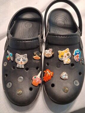 CROCS Clog Shoes with Colorful Charm Jibbitz